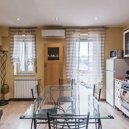 Urban Homes In By Wonderful Italy Apartament
